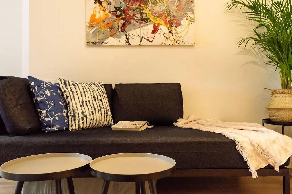 La Dame Bleue Apartment Bucharest Romania