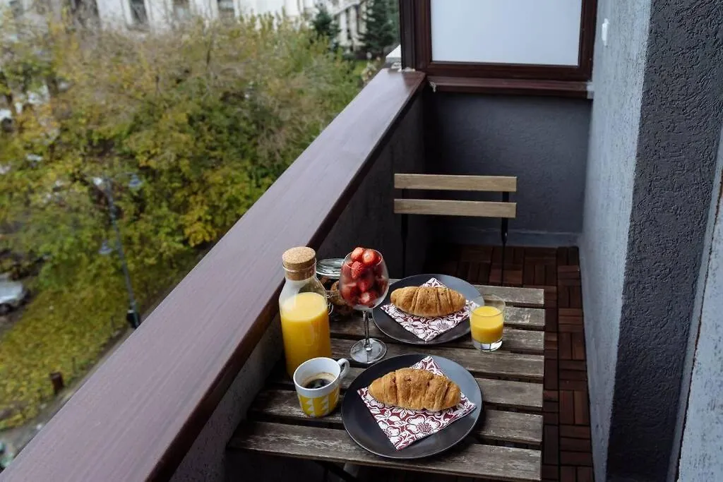 La Dame Bleue Apartment Bucharest